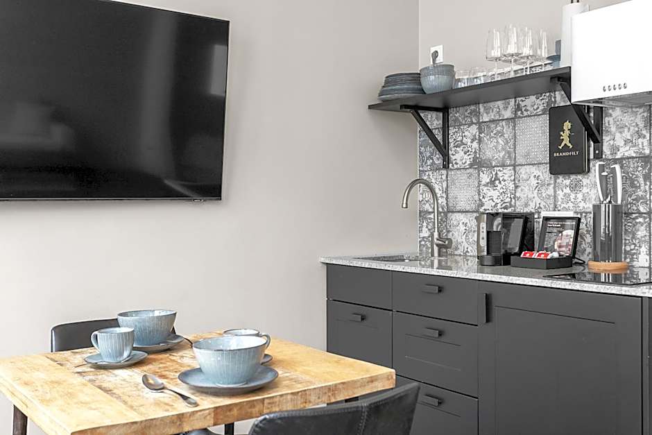 The Swan House by Heimaleiga