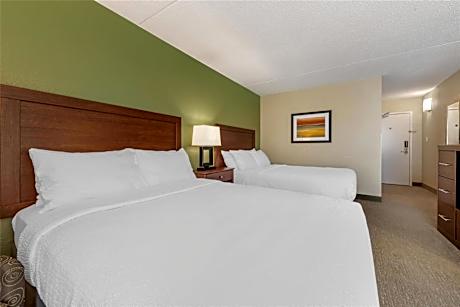 Queen Room with Two Queen Beds
