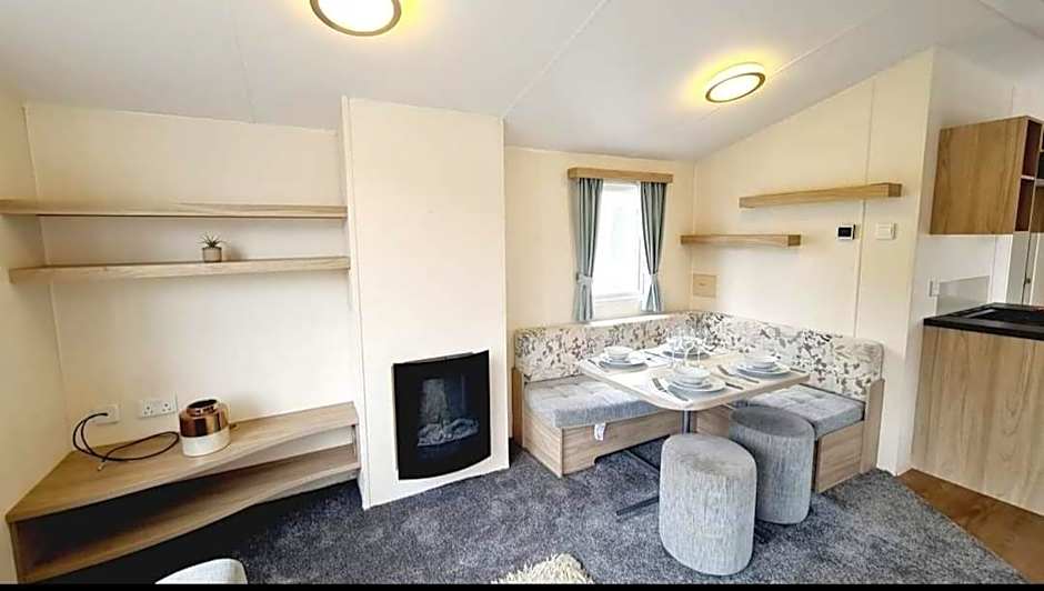 Tunstall view Caravan Holidays at Sand le Mere