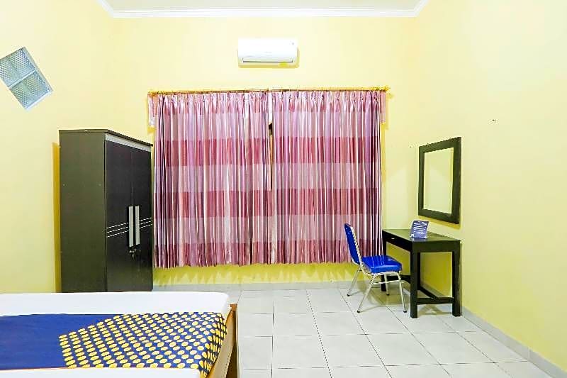 OYO 2440 Wallet Family Residence Syariah