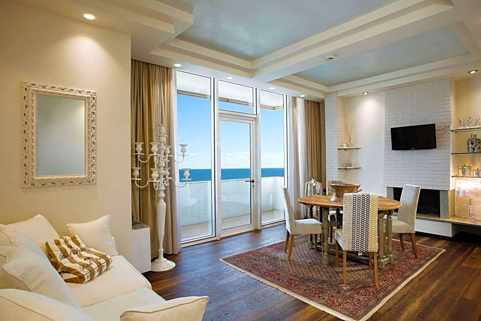 Best Western Maison B Hotel