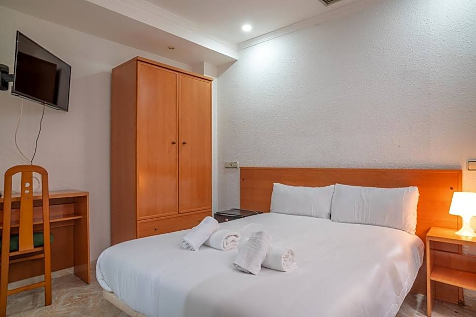 Ella Torremolinos Centro