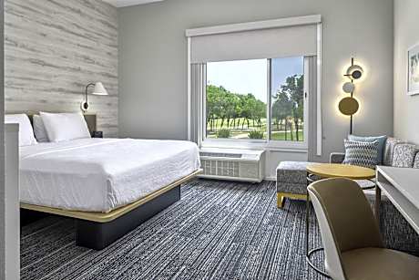 Studio, 1 King, Non-Private Sofa bed, Golf view