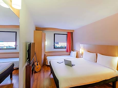 Double Room with Extra Bed