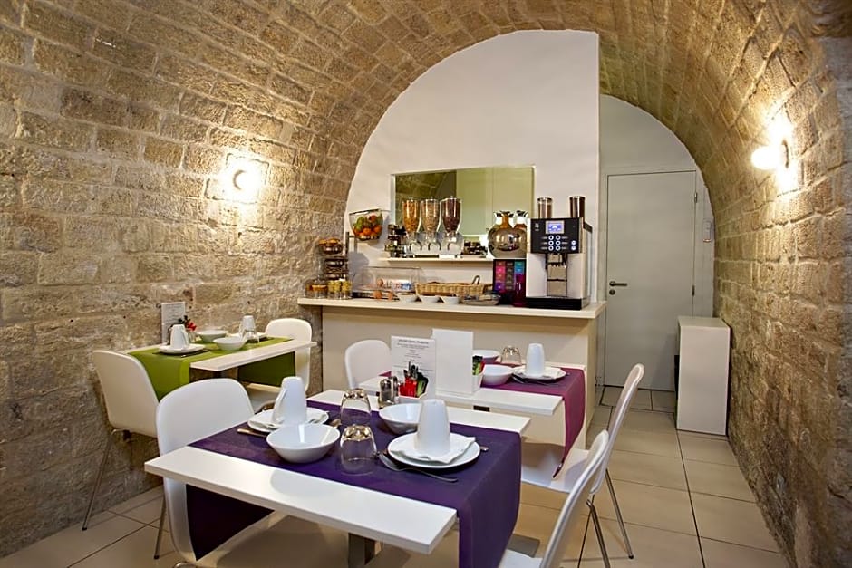 Hotel Elysée Secret