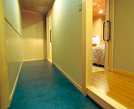 Lake View Japanese Western Room with View Bath ( 2 guests only )