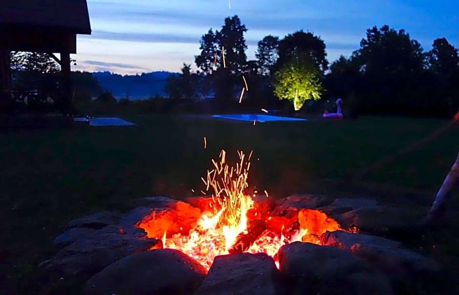 Domek Skowronek z basenem