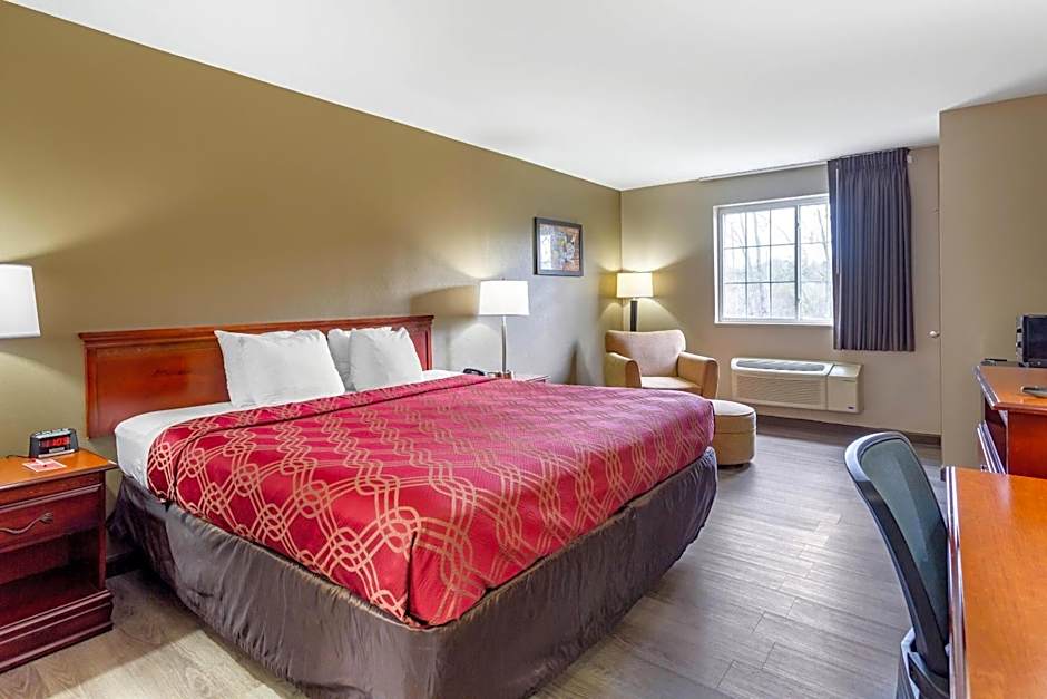 Econo Lodge Inn & Suites Dickson