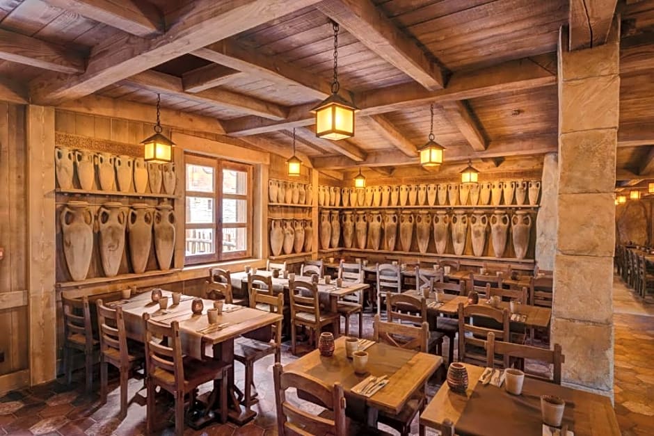 Les Quais de Lutece Hotel