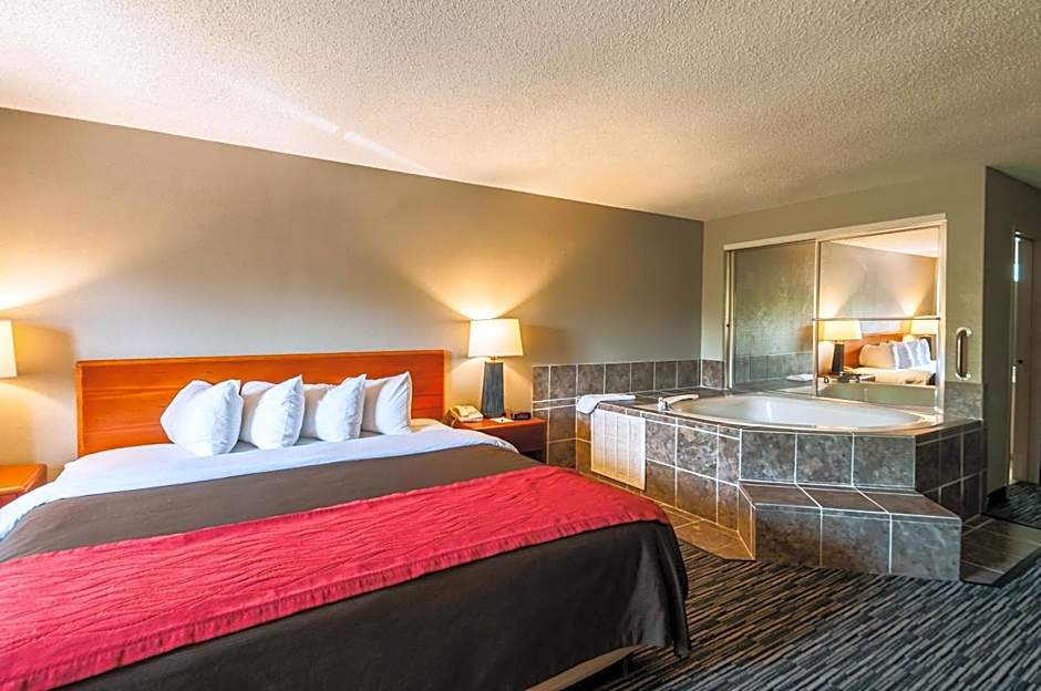 Quality Inn Solomons - Beacon Marina