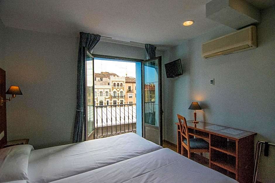 Zdjęcie 1 z 8 — 1 Extra Bed