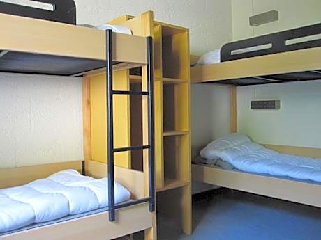 Family Room (6 Adults)