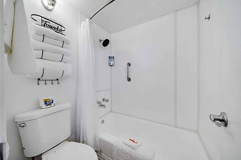 Canyon's Edge Route 66 Motel