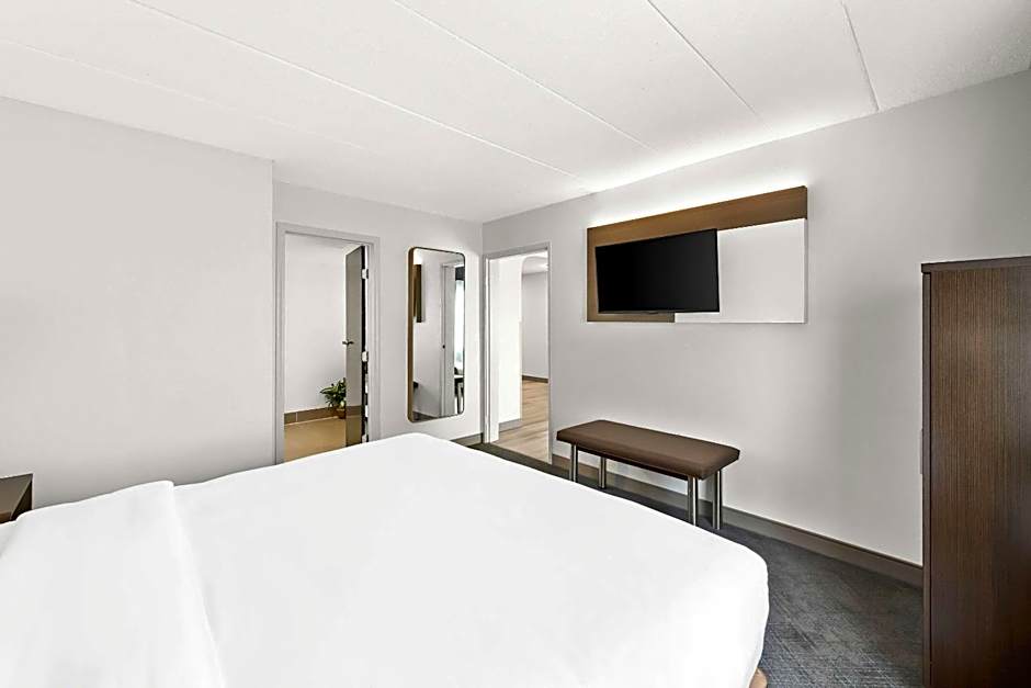 Comfort Suites Columbus