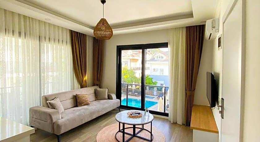 marla suite