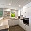 Queenstown House Bed & Breakfast and Apartments