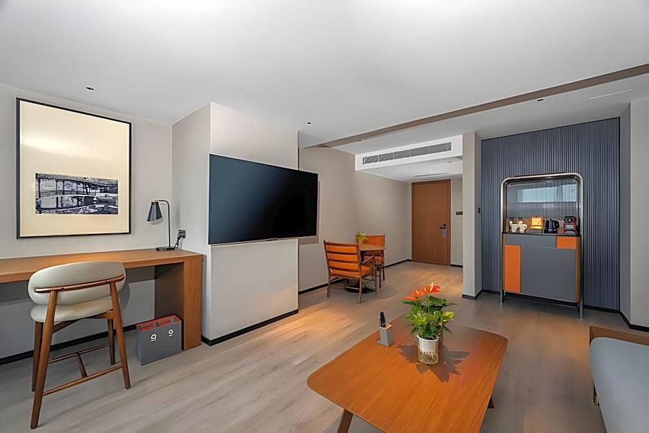 UrCove by Hyatt Suzhou Shantang Street