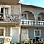 RESIDENTS IONIAN (BED AND BREAKFAST)