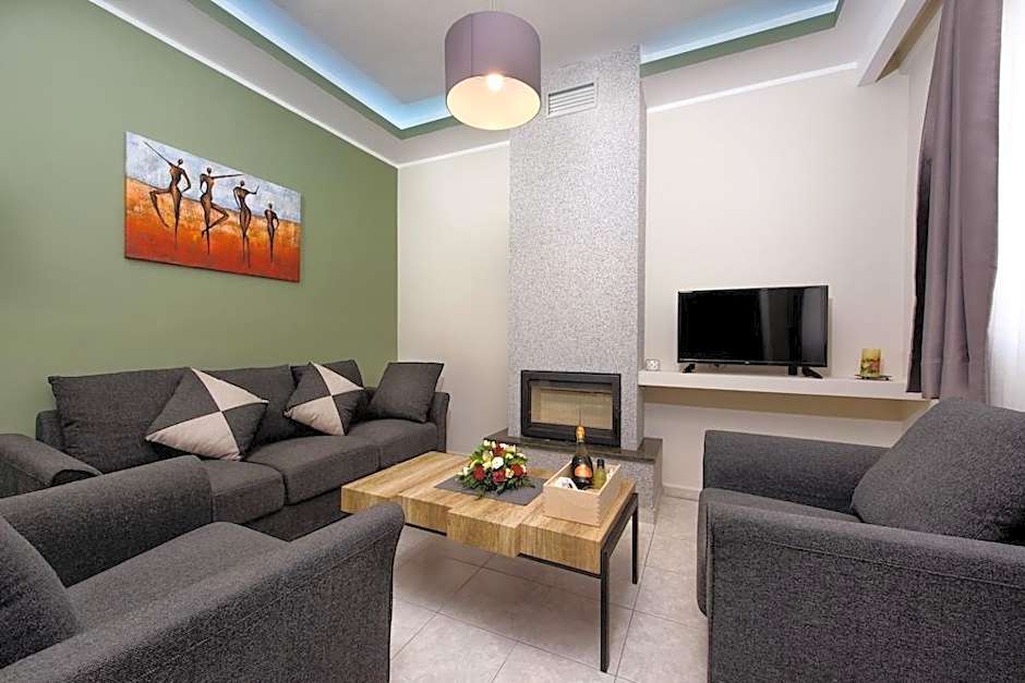 ANGELO DEL'ARTE ESTATE