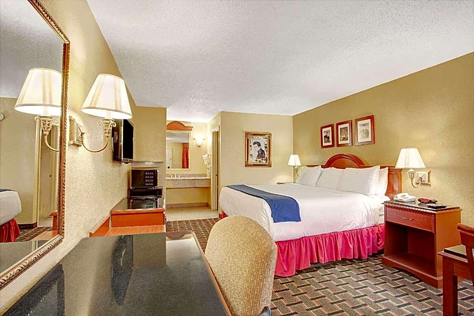 Days Inn by Wyndham Memphis at Graceland