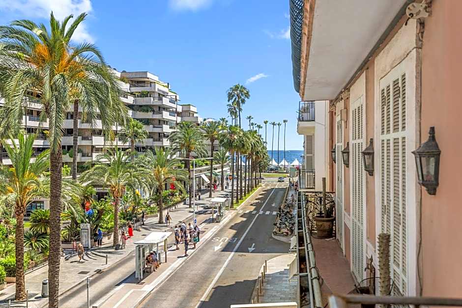 Naomi Cannes