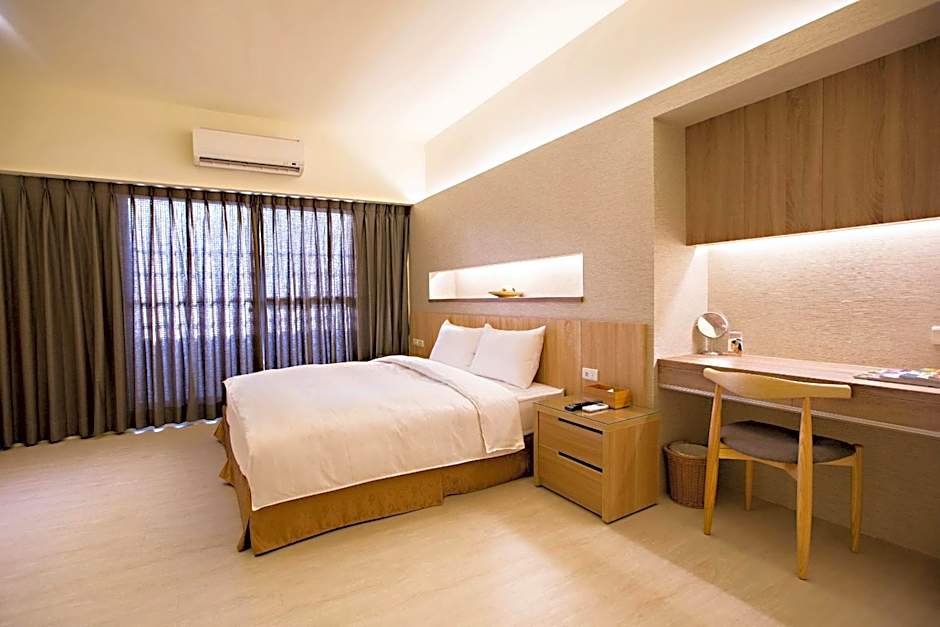 Traveller-Inn Zhongzheng Library