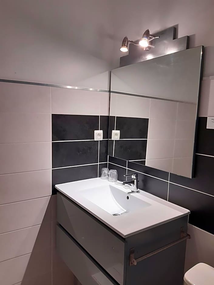 Logis Hotel Le Relais du Serre