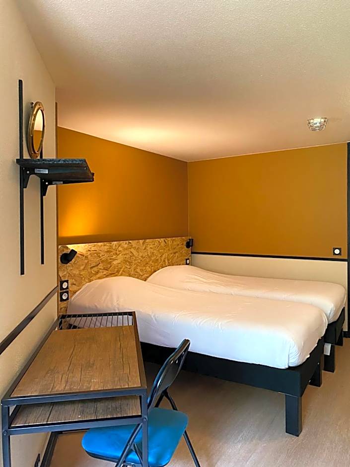 Greet Hôtel Villeneuve la Garenne - rénové