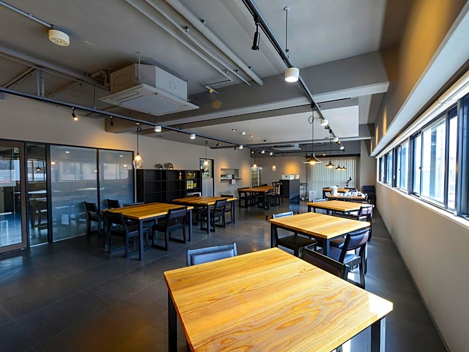 Business Hotel Sennari