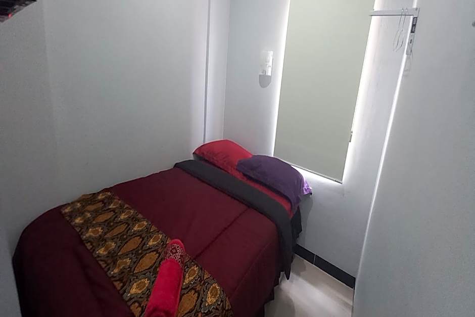 OYO 93769 Setia Budi Guest House 2