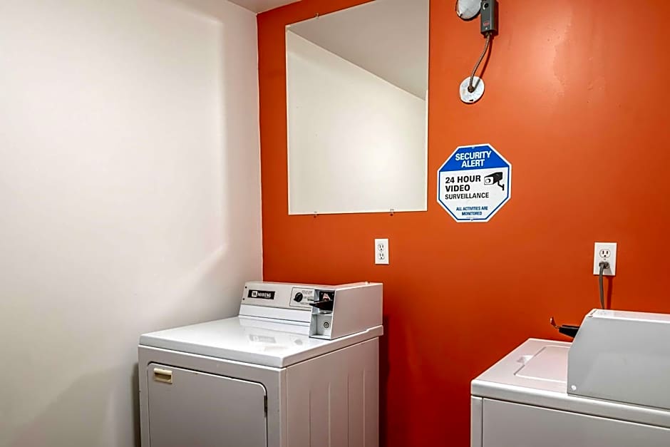 Motel 6-Fort Nelson, BC