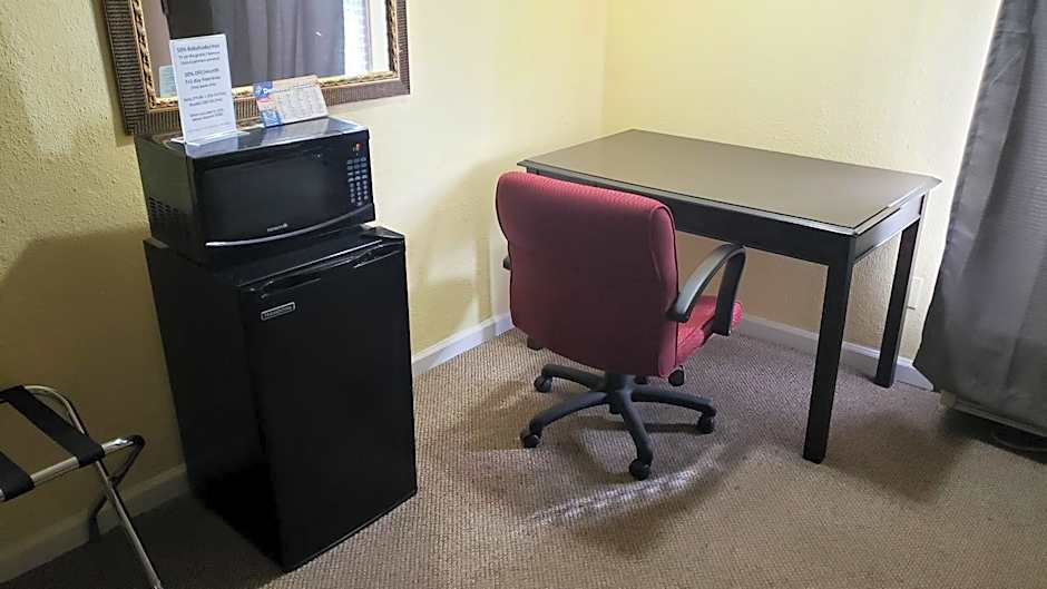 West Texas Inn & Suites with Kitchenette