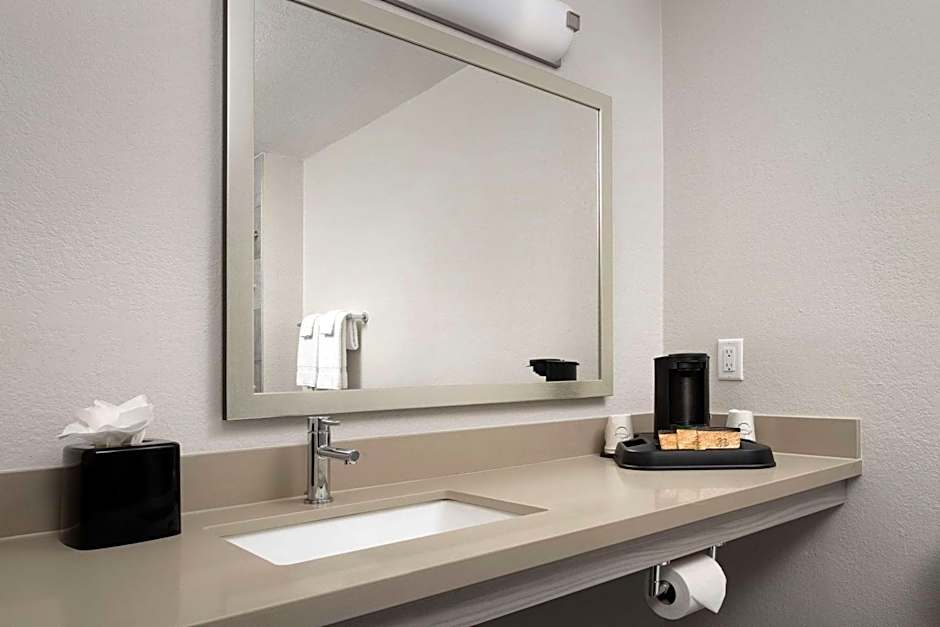 Quality Inn Atlantic Beach-Mayo Clinic Jax Area