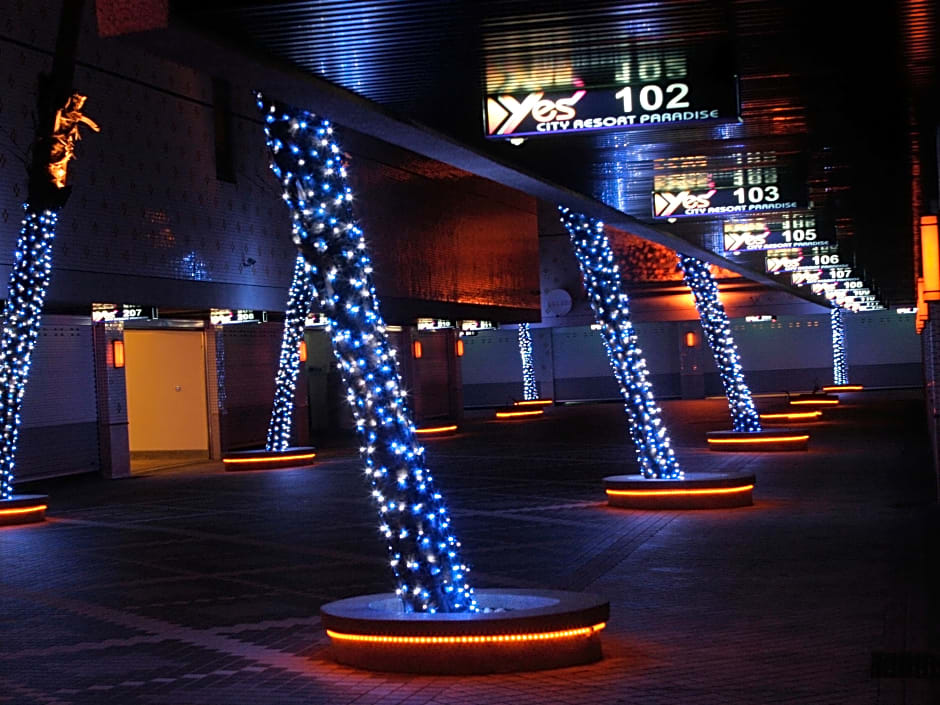 Yes Motel City Resort Paradise