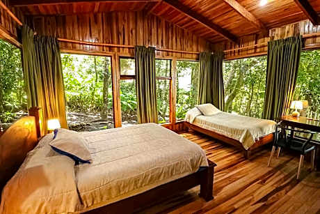 Hotel Flor de Bromelia