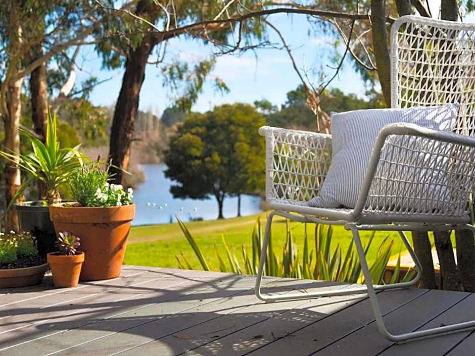 Lake Como Villa - Lake Daylesford on your doorstep