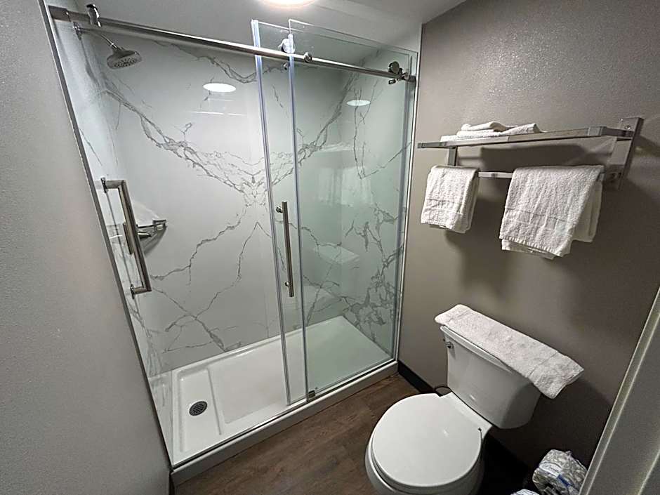 Studio 6 Suites Gardena, CA