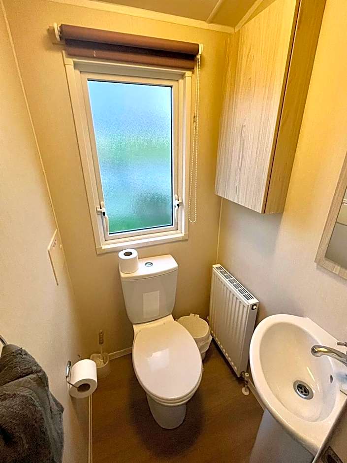 Our Lodge at Newquay Bay NB35
