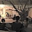 Organic Guesthouse & Cafe OHANA