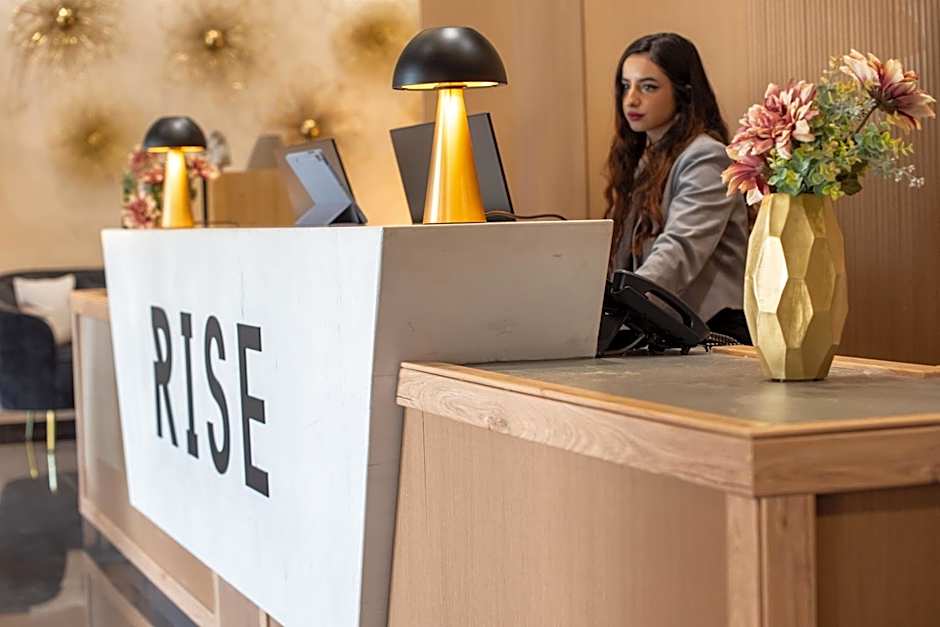 Rise Hotel