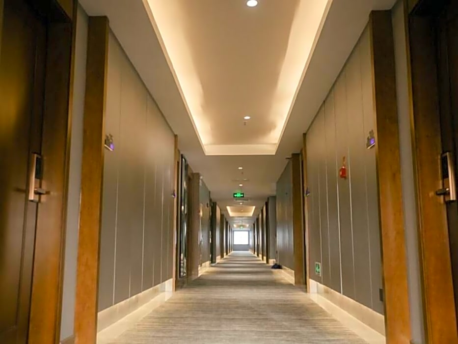 GreenTree Inn Jiuquan Century Plaza Hotel