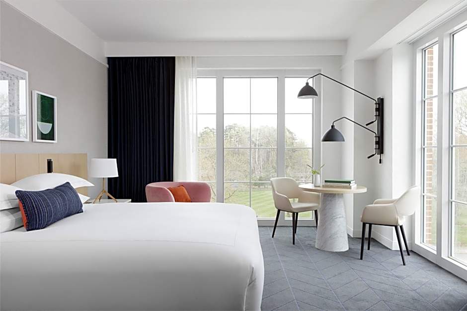 Kimpton - The Forum Hotel By IHG