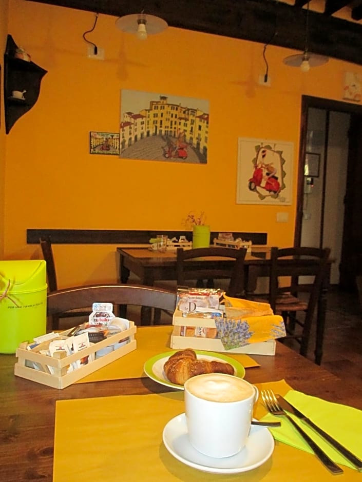 Bed & Breakfast Lucca Fora