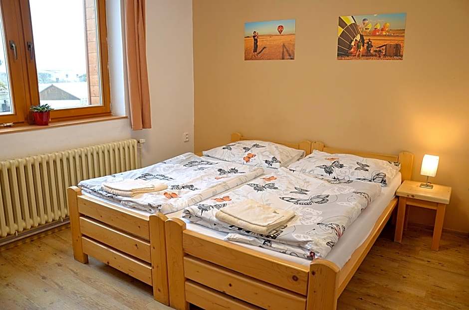 Balónový hotel a pivovar Radešín