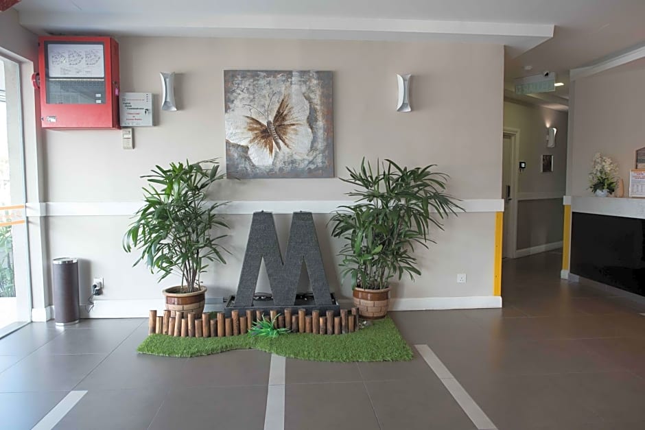 Mornington Hotel  Bukit Permata Lumut