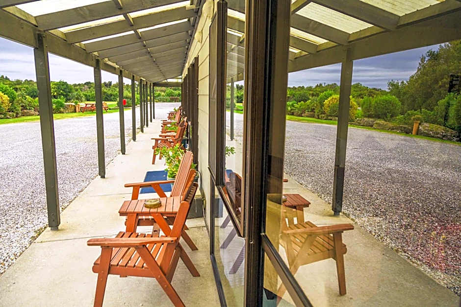 ASURE Aspiring Court Motel