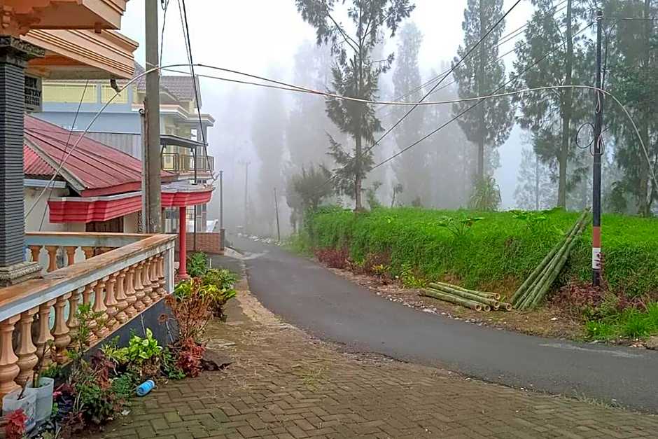 Gebby Homestay Bromo RedPartner