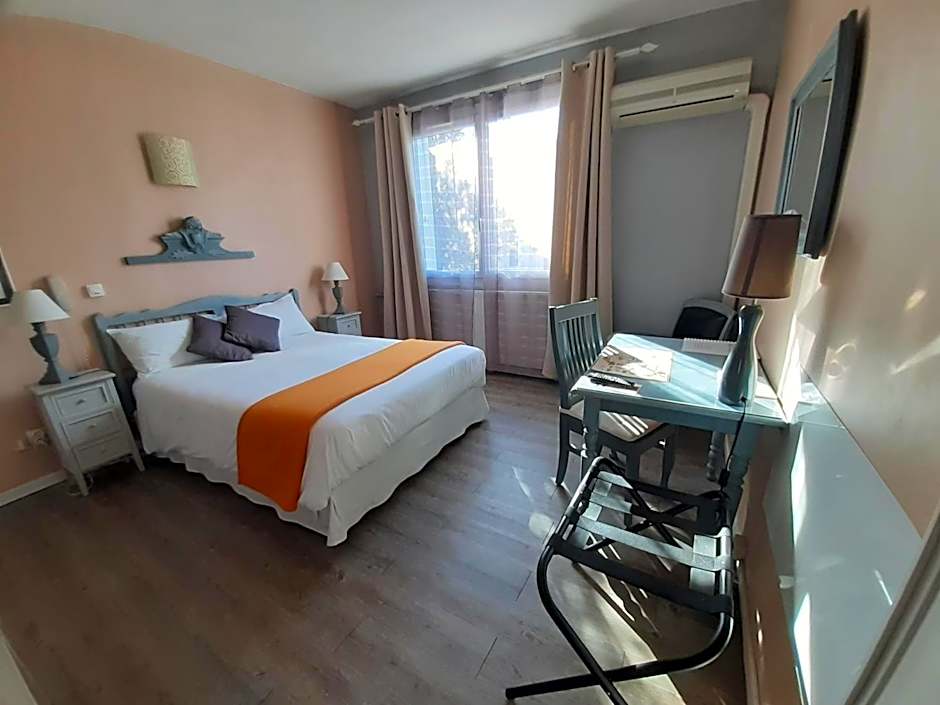 Hôtel du Tricastin