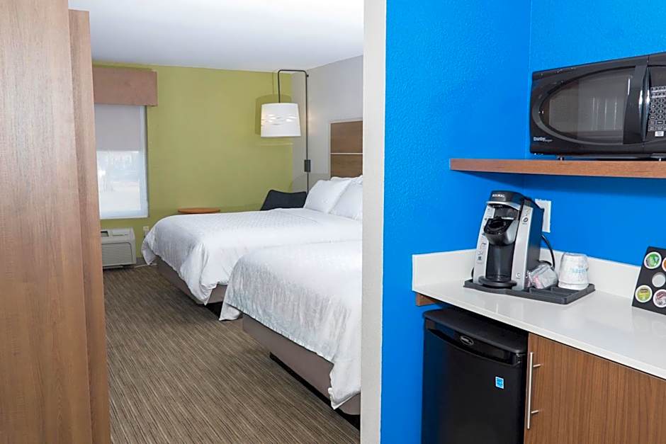 Holiday Inn Express Hotel & Suites Madison By IHG