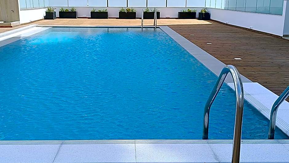 Larvella Estia Luxury Suites